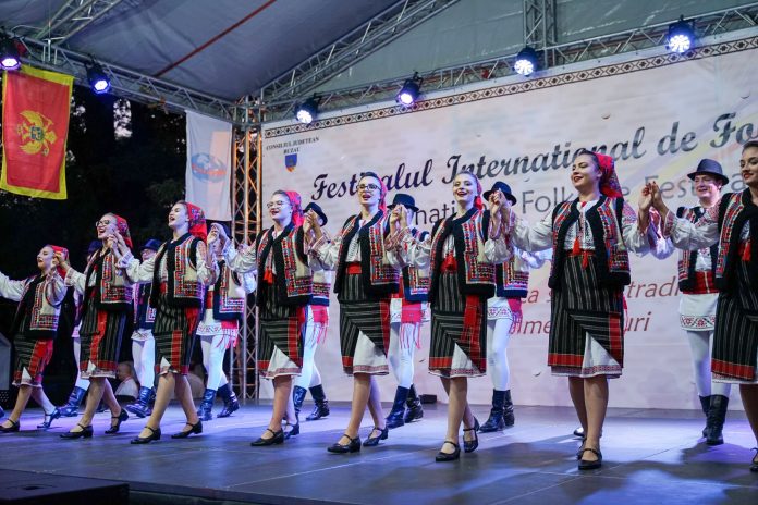 Festivalului Internațional de Folclor 